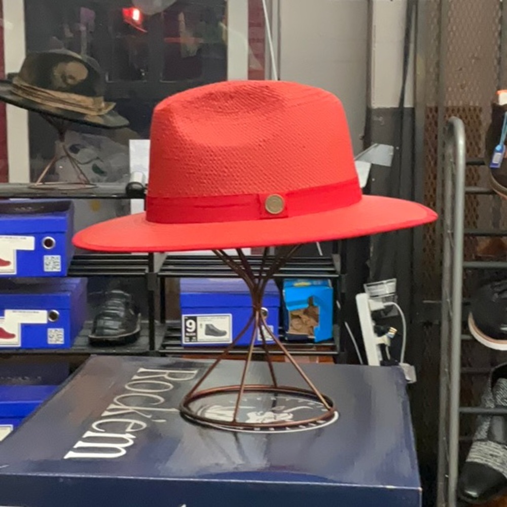 Bruno Capelo Hat
